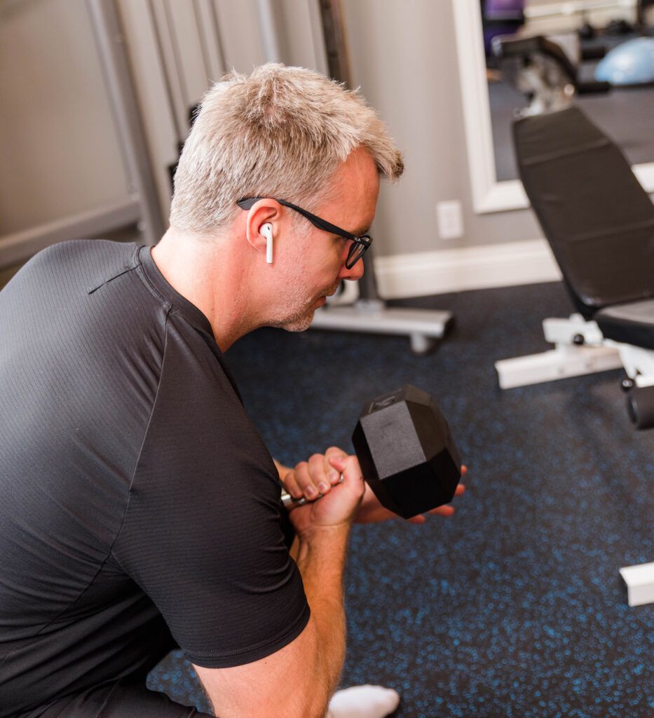 Nielsen Fitness In-home, studio, and virtual personal trainer toronto, collingwood, london, hamilton, and ottawa.