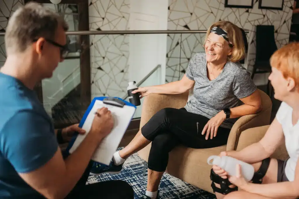 Premium in-home personal trainer in Toronto, Collingwood, Hamilton, London, and Ottawa. Personal virtual trainer.