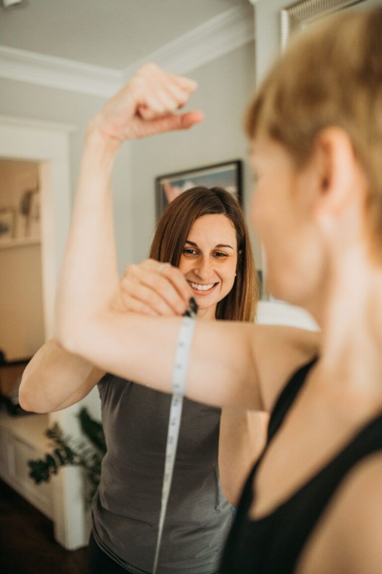 Premium in-home personal trainer in Toronto, Collingwood, Hamilton, London, and Ottawa. Personal virtual trainer.